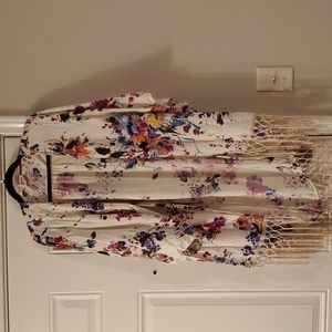 Umgee Kimonos /Shawl, Crochet Boho Fringe 1xl/2xl
